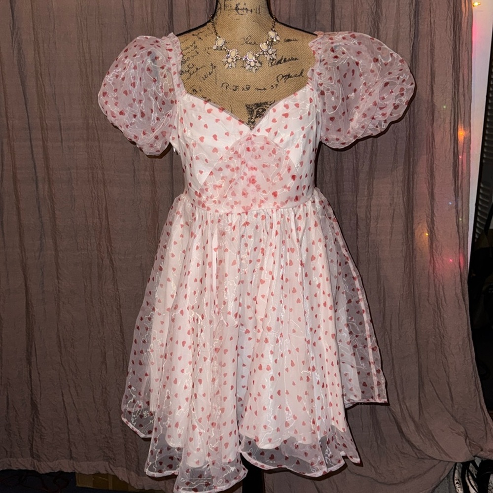 SHEIN selkie like dress with puff sleeves. White tulle with heart print